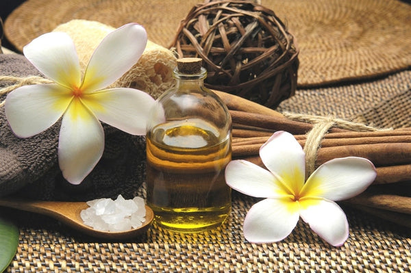 Warm Massage Oils to Cherish Your Skin