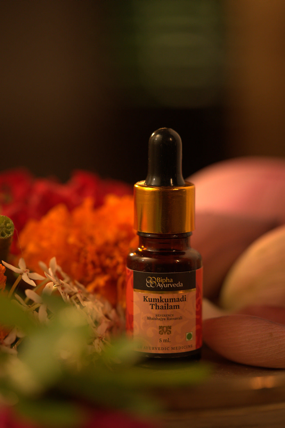 Kumkumadi Thailam-Ayurvedic Beauty Serum for Radiant Skin 5 ml – Bipha ...